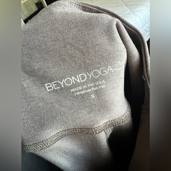 Beyond Yoga Spacedye Caught In The Midi High Waisted Legging - Picture 4 of 5